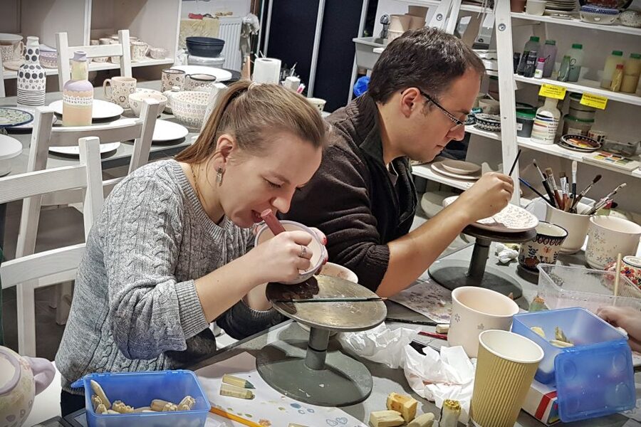 Warsaw: Pottery Decorating Ceramic Workshop - Timing, Cancellation, and Practical Planning