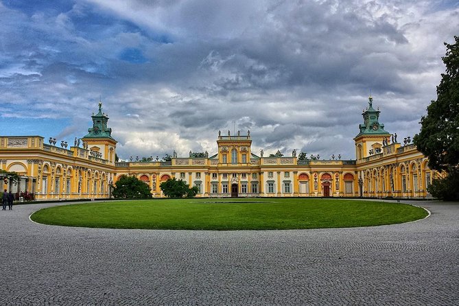 Warsaw Private Tour By Car & Walk - How much time do you really get at each sight?