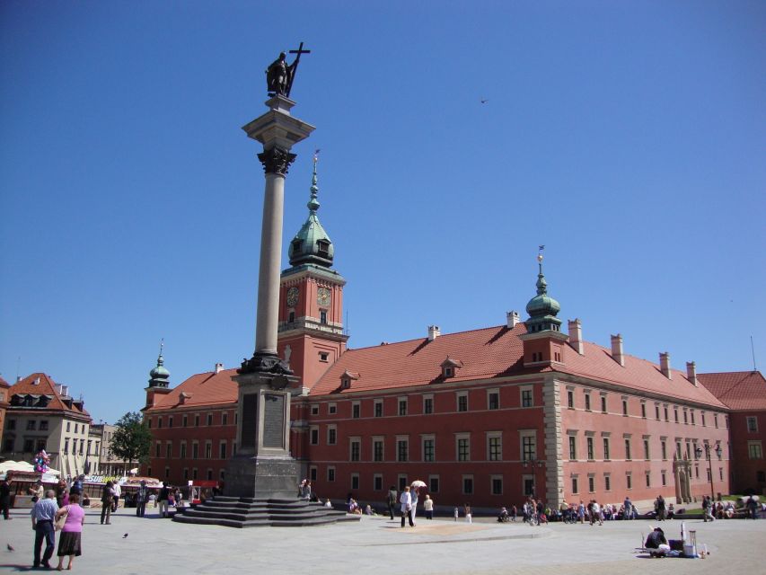 Warsaw: Skip-the-Line Royal Castle Guided Tour - Practical details that shape the visit