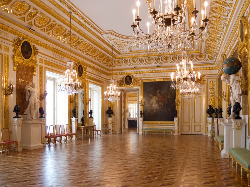 Warsaw: Skip-the-Line Royal Castle Guided Tour - Who will enjoy this castle tour most