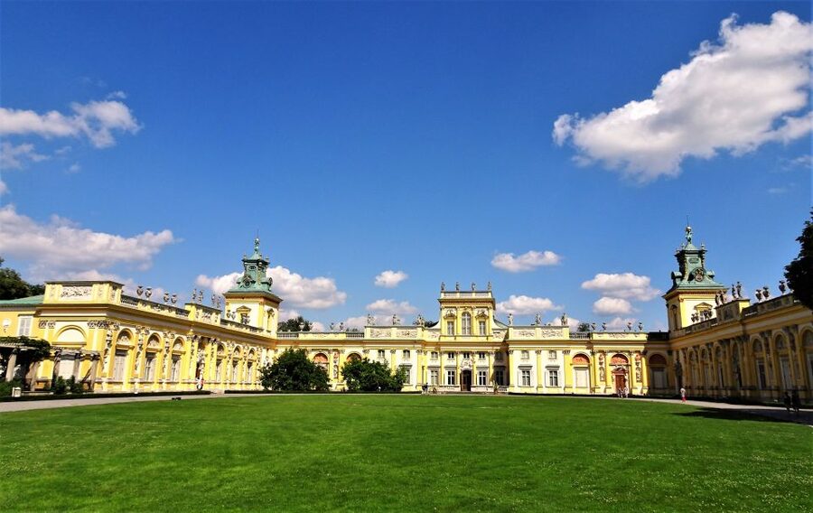 Warsaw: Skip-the-Line Wilanow Palace & Gardens Private Tour - Who will get the most from this tour?