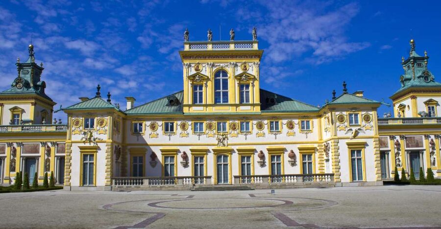 Warsaw: Skip-the-Line Wilanow Palace & Gardens Private Tour - Starting at the Potocki Mausoleum
