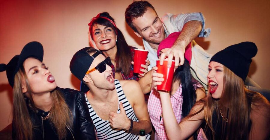 Warsaw: The Original Pub Crawl - Who will get the most from this Warsaw night