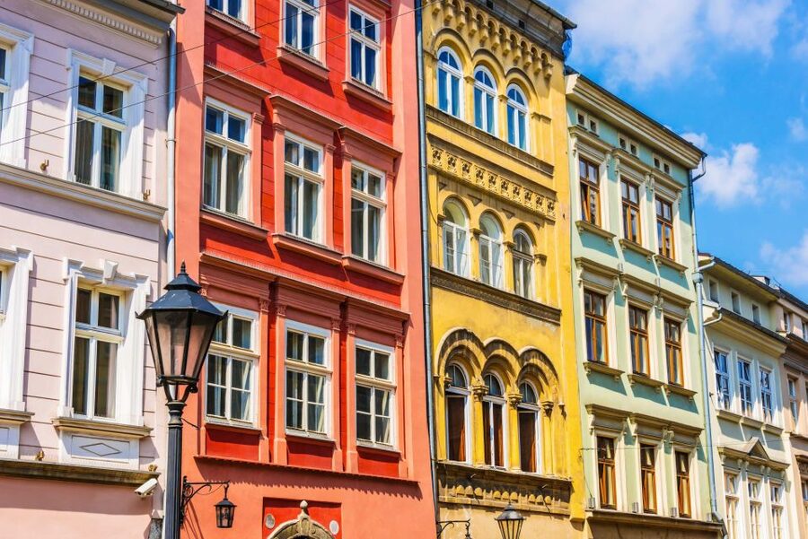Warsaw to Auschwitz and Krakow Old Town Full-Day Trip by Car - Is $483 per person good value?