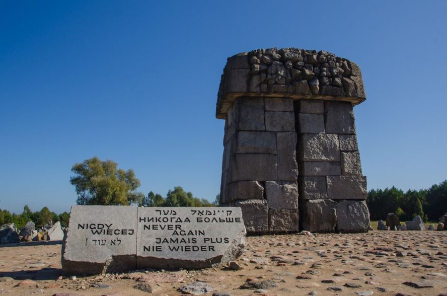 Warsaw: Treblinka Heartbreaking Concentration Camp Tour - The memorial field and the Victims of Holocaust monument