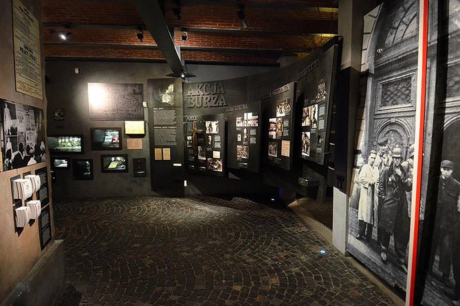 Warsaw Uprising Museum (1944) + POLIN Museum: PRIVATE TOUR /inc. Pick-up/ - Audio Guide or Personal Guide?