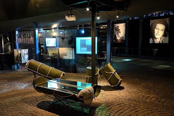 Warsaw Uprising Museum (1944) : PRIVATE SERVICE /inc. Pick-up/ - Inside the Warsaw Uprising Museum