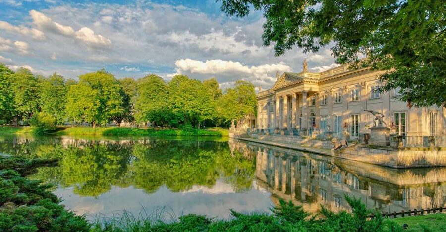 Warsaw: Warsaw Historical Group Tour with Pickup & Drop-Off - Along the Royal Route from aristocrats to kings