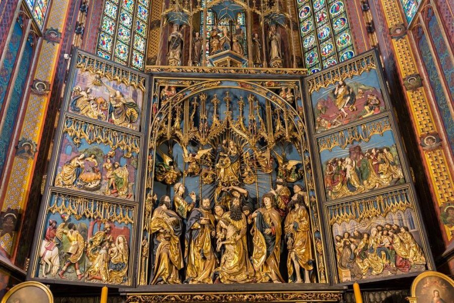 Wawel Castle, Cathedral, Old Town and St. Mary's Basilica - St. Mary’s Basilica saves the best art for last