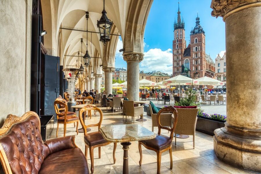 Wawel Castle & Cathedral Skip the Line Small Group Tour - Meeting point and timing advice