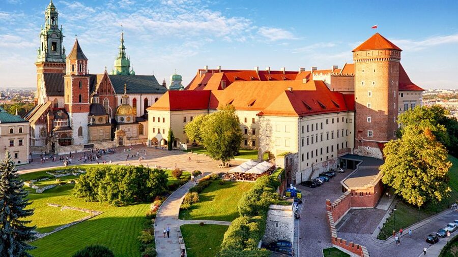 Wawel Hill Tour with Audio Guide - Starting at Bracka 15 and walking up Kanonicza Street
