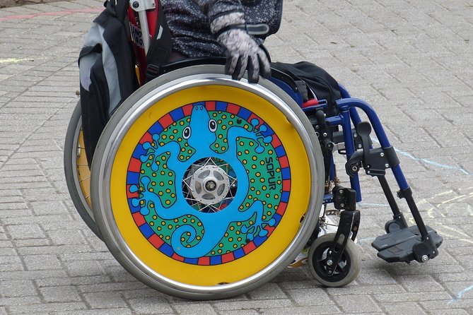 Wheelchair accessible PRIVATE transfer to Auschwitz - Birkenau - The driver’s role and a useful example of flexibility