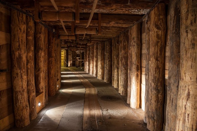 Wieliczka Salt Mine: 4-Hour Guided Tour from Krakow - The journey from Krakow to the mine