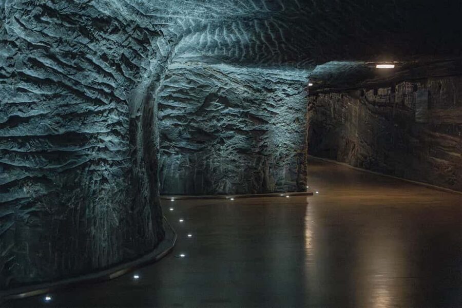 Wieliczka Salt Mine: Guided Tour Fast-Track Ticket - Why the cool temperature and slippery floors matter