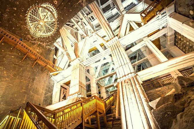 Wieliczka Salt Mine Guided tour from Krakow with a private car - Getting underground: stairs first, lift later