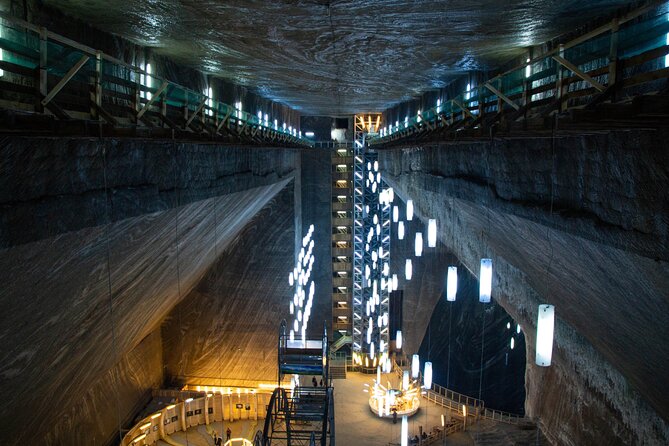 Wieliczka Salt Mine: Guided Tour from Krakow (with hotel pickup) - Salt sculptures, tunnels, and the grand chapel