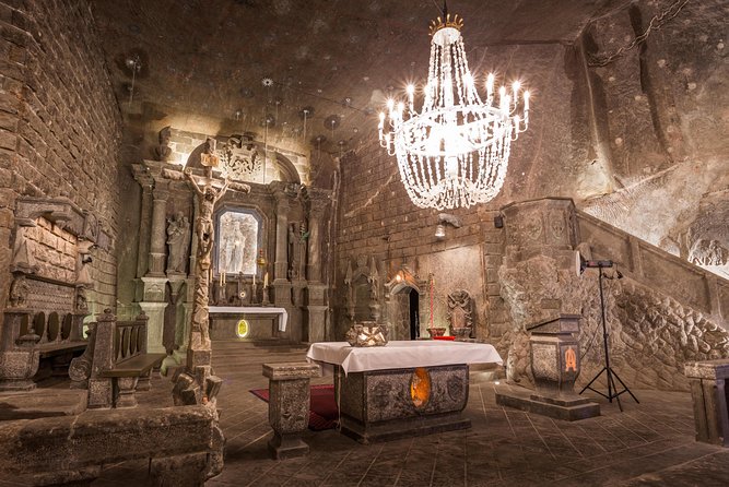 Wieliczka Salt Mine Guided Tour with pickup - The ride from Krakow to the mine