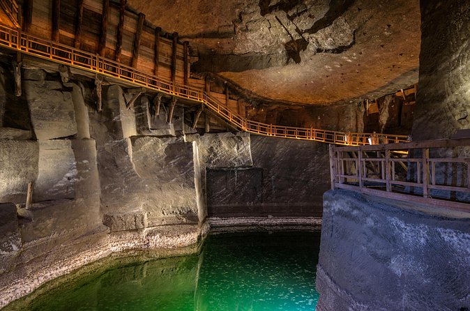Wieliczka Salt Mine with pickup and private Transport - The Krakow pickup and drive to Wieliczka