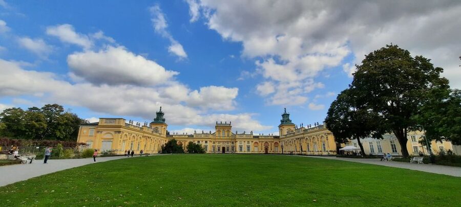 Wilanów Palace: 2-Hour Guided Tour with Entrance Tickets - The palace chapel and Sobieski’s story