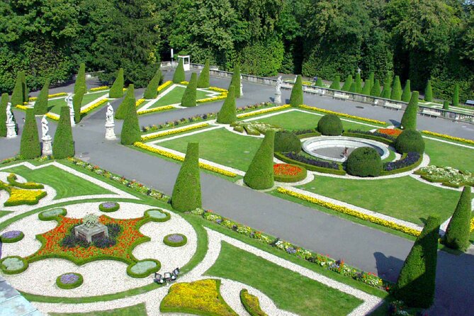 Wilanów Royal Palace + Polish Vodka Museum: SMALL GROUP /inc. Pick-up/ - The Baroque gardens provide the breathing space