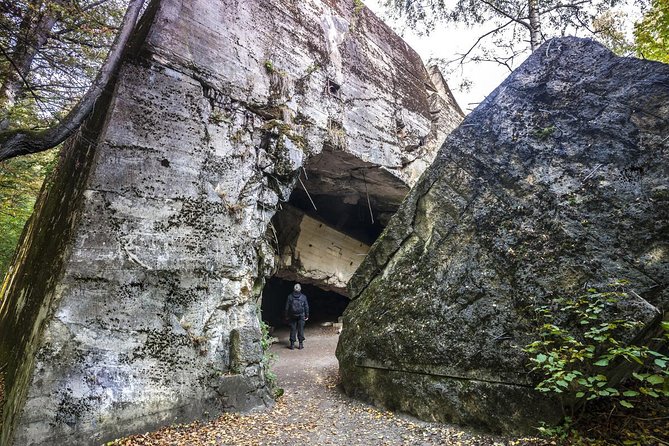 Wolfs Lair and Swieta Lipka Small Group Tour from Warsaw with Lunch - Key points to know before booking