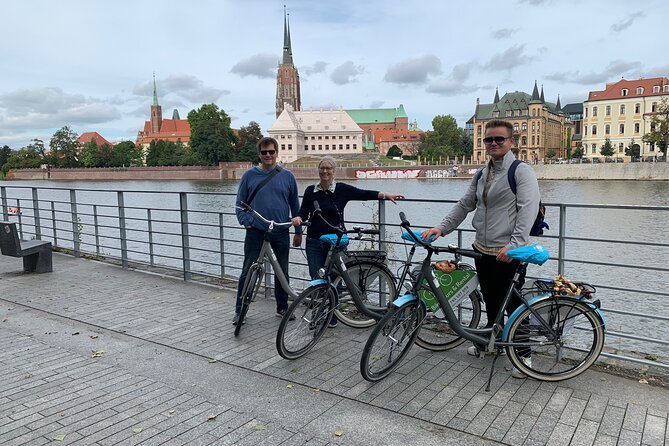 Wroclaw: 3-Hour Bike Tour in English - Starting at Rynek 14 in the Market Square