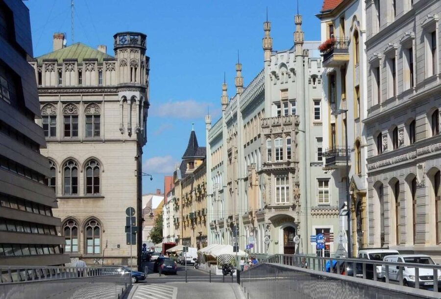 Wrocław: Boat Cruise with licensed guide only for your group - Who will like this private river tour?