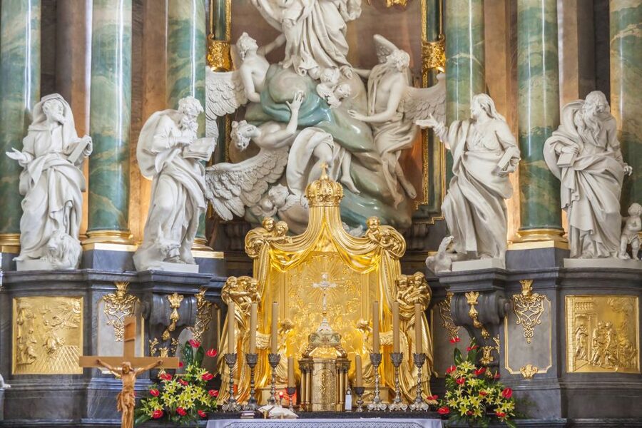 Wroclaw: Czestochowa Day Trip to View the Black Madonna - Key points to know before booking