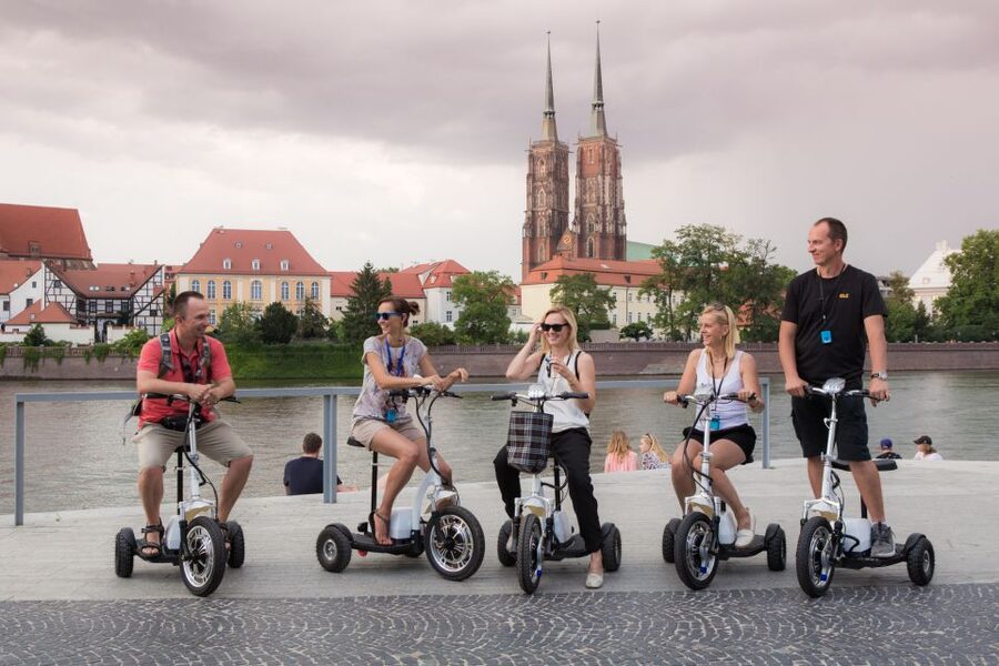 Wroclaw: Grand E-Scooter Tour - Why an electric trike works well in Wrocław