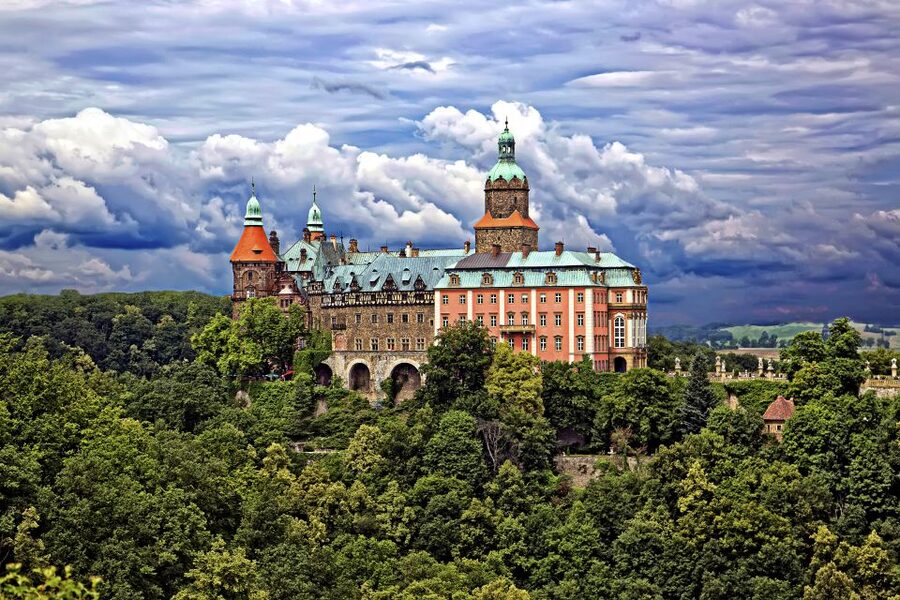 Wroclaw: Lower Silesia, Ksiaz Castle & Church of Peace Tour - Wałbrzych Palm House and an aristocratic project