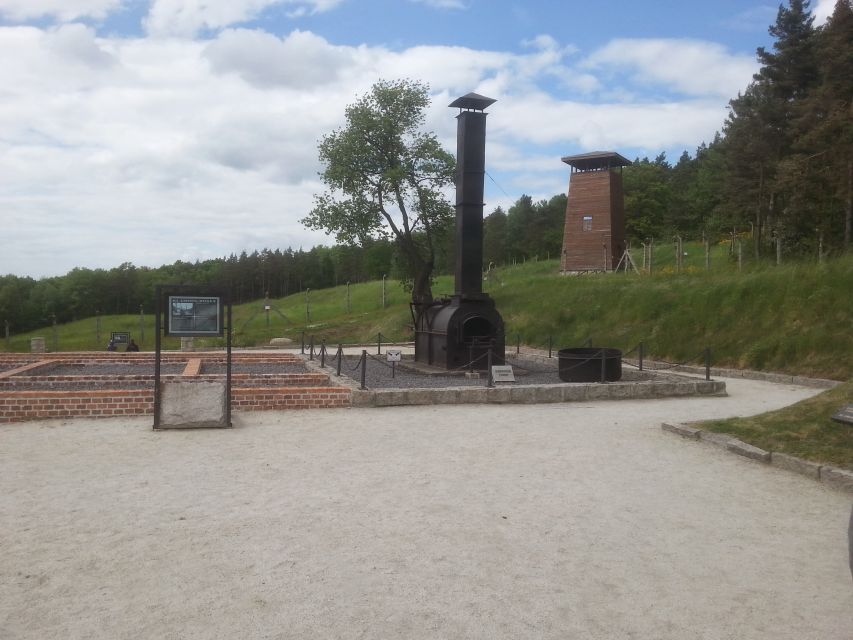 Wroclaw: Private Gross-Rosen Concentration Camp Trip - The meaning of Nacht und Nebel
