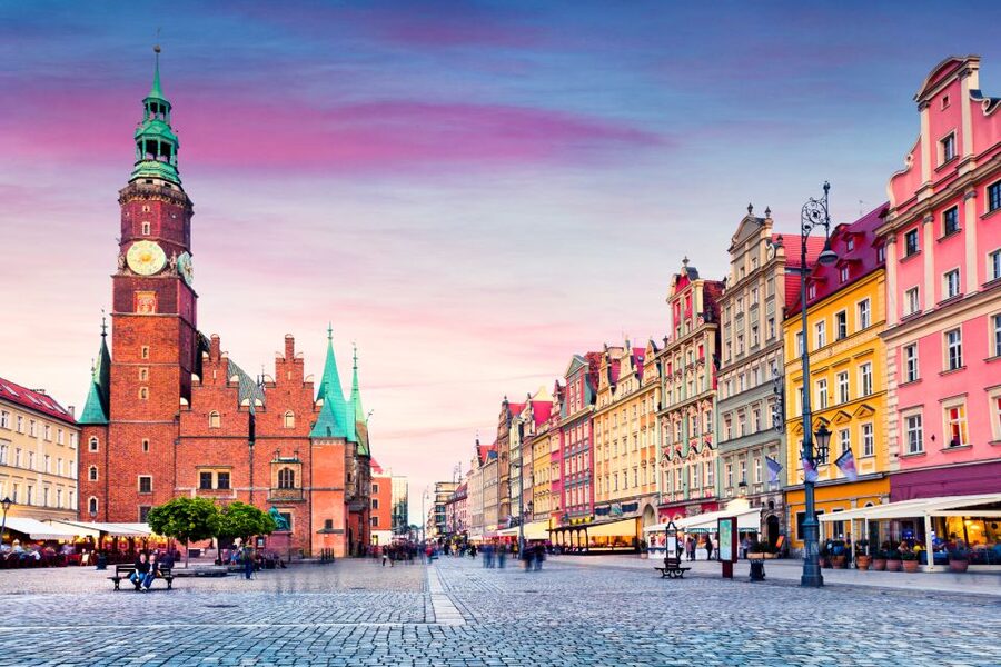 Wroclaw: Private Old Town Guided Walking Tour (2 hours) - Old Town Hall and the Market Square