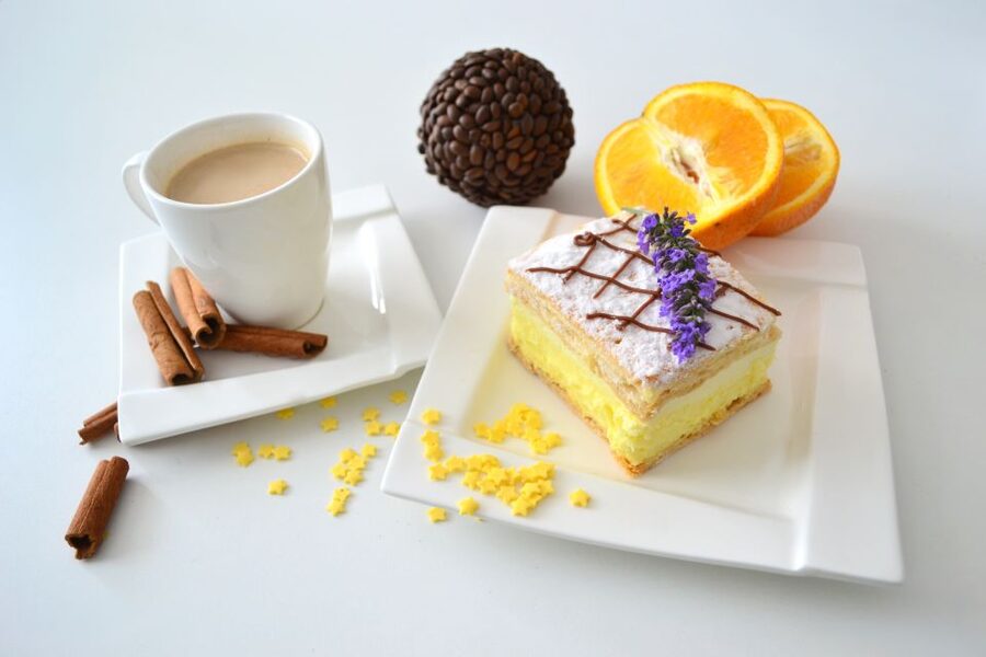 Wroclaw: Private Traditional Polish Food Tour - Polish food with a side of Wroclaw