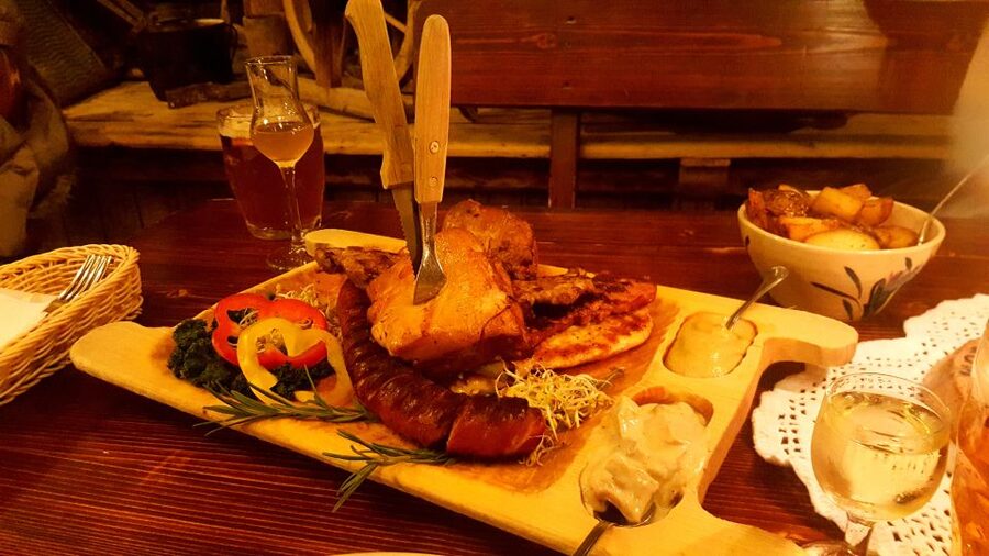 Wroclaw: Private Traditional Polish Food Tour - Choosing between 2.5, 3.5, and 5 hours