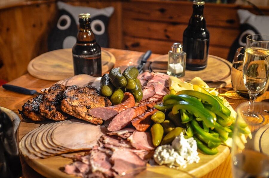 Wroclaw: Private Traditional Polish Food Tour - What lands on your plate