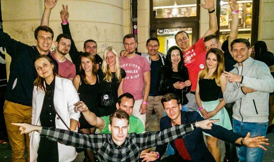 Wroclaw Pub Crawl with Free Drinks - A realistic four-hour schedule