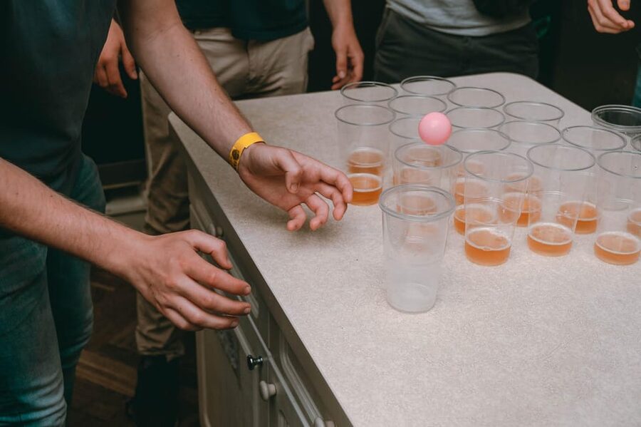 Wroclaw: Pub Crawl with Unlimited Drinks and VIP Club Entry - Lewitacja and the first hour of unlimited drinks