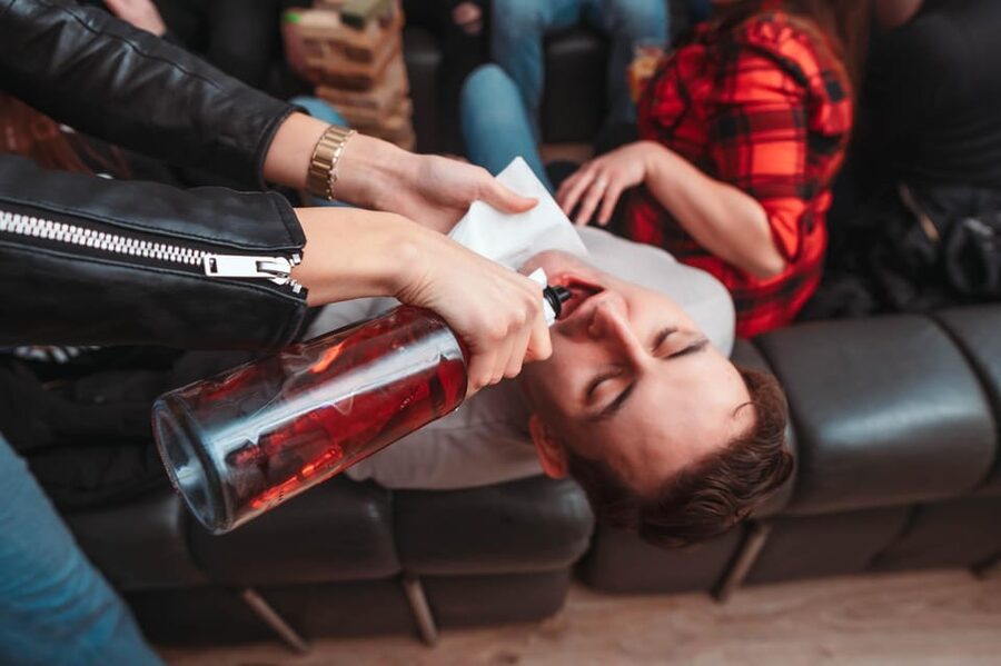 Wroclaw: Pub Crawl with Unlimited Drinks and VIP Club Entry - Is $30 good value for four to five hours?