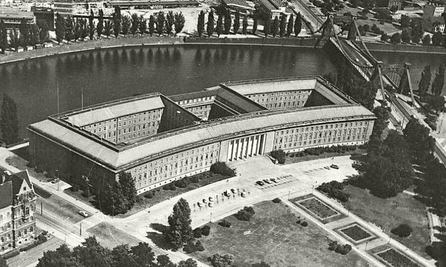 Wrocław: World War II and the non-existent city of Breslau - What the two-hour format really gives you
