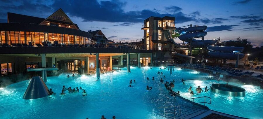 Zakopane and Chocholow Thermal Baths Tour from Krakow - Why this Krakow day trip works