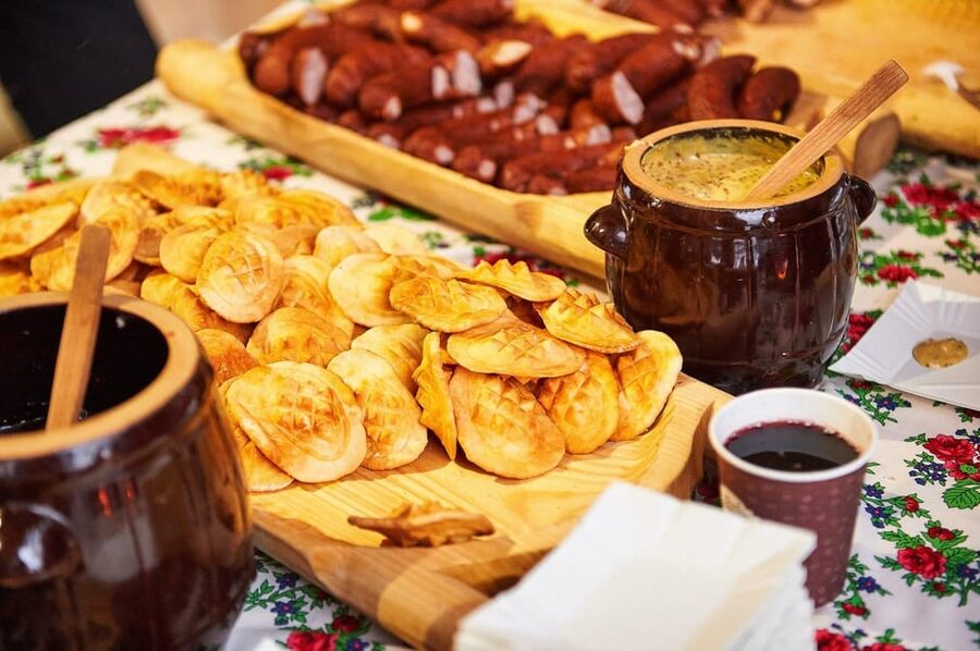 Zakopane: Extreme Snowmobile Ride with Bonfire and Transfers - The bonfire and mountain food