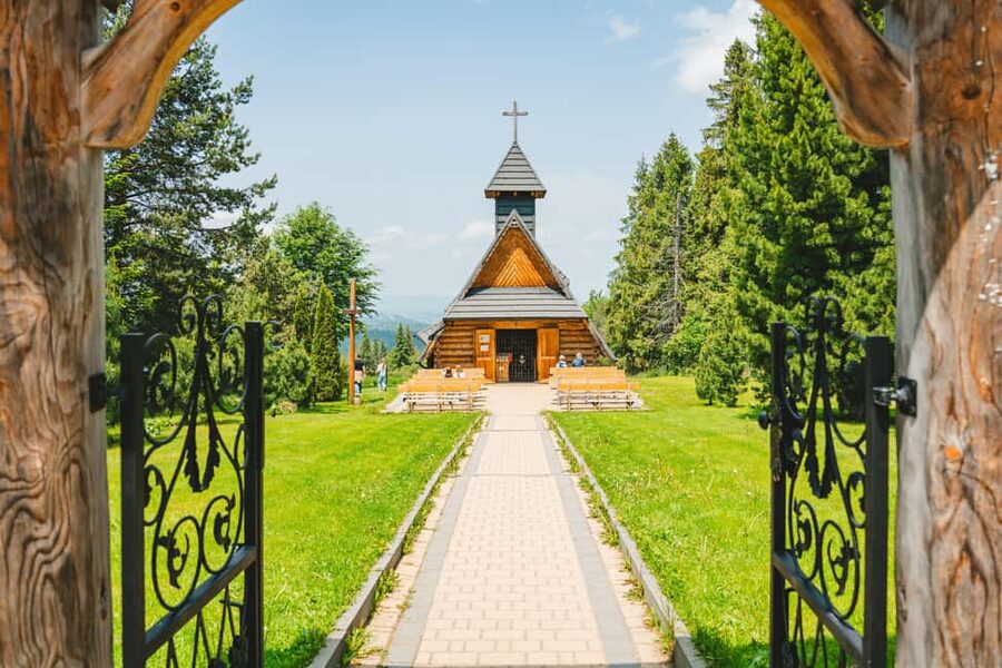 Zakopane & Tatra Mountains from Krakow – Guided Tour - The optional Chochołów thermal baths
