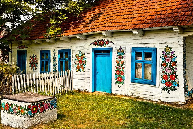 ZALIPIE - painted village, unique PRIVATE tour from Krakow - Felicja Curyłowa Museum and the House of Painters